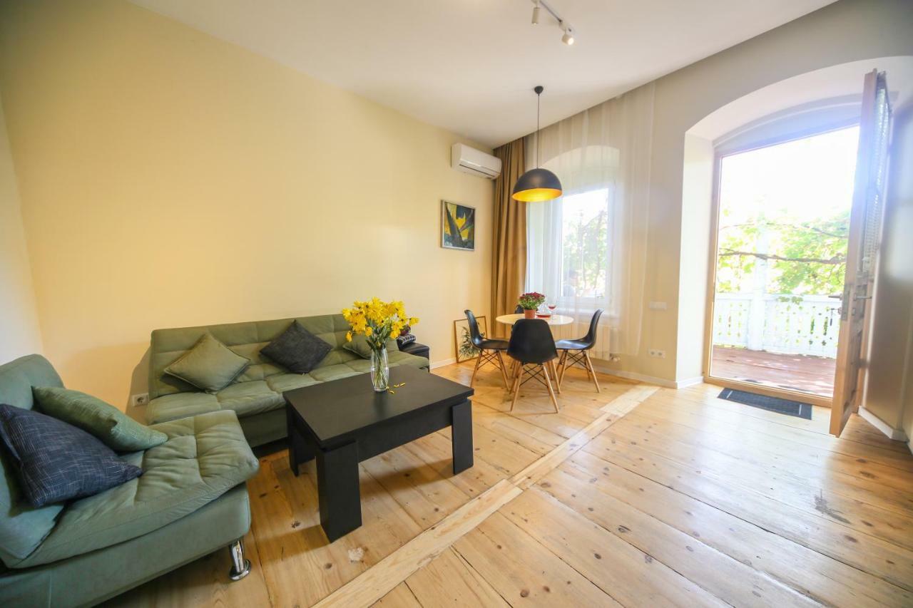 Parajhouse Διαμέρισμα Τυφλίδα Εξωτερικό φωτογραφία